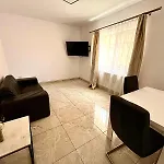 Апартаменты Casa Aurora 4 *