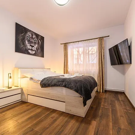 Апартаменты Casa Aurora 4 *