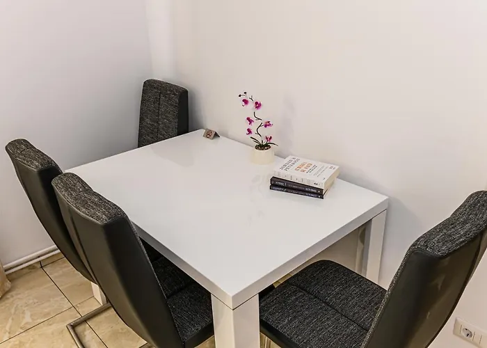 Casa Aurora 4 * Brasov